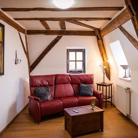 Rissbacher Hof Mansarde Anno 1737 Verbandsgemeinde Verbandsgemeinde Traben-Trarbach Buitenkant foto